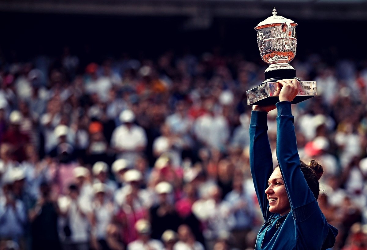 Više nije "najgori broj 1 u povijesti": Simona Halep napokon osvojila Roland Garros